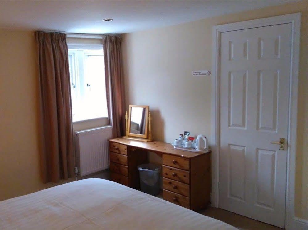 The Shoe Inn Plaitford Екстериор снимка