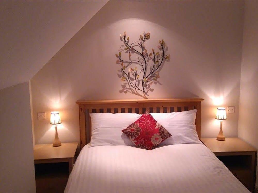 The Shoe Inn Plaitford Екстериор снимка